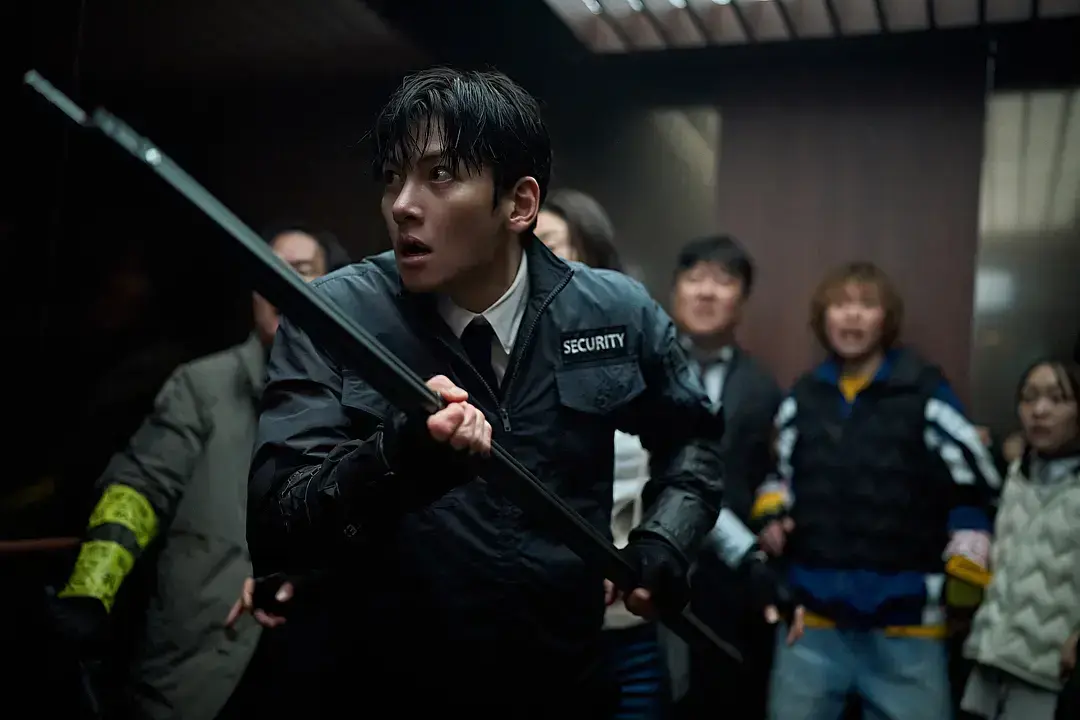 《群体》2026丧尸惊悚片-延尚昊执导全智贤主演《群体》-HD高清全集完整版免费在线观看-无广告无删减网盘资源