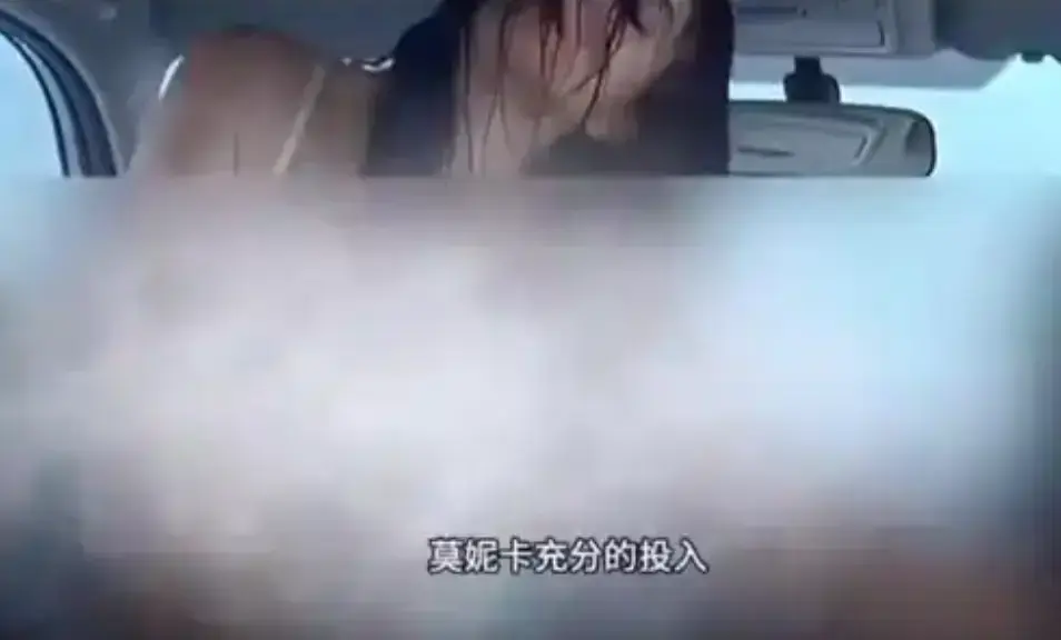 《爱我几何》未删减版免费观看地址-法国爱情电影《爱我几何》HD高清中字在线播放-全集网盘迅雷下载资源