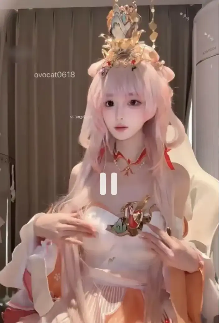 《季雨西施cosplay白天鹅原视频资源及cos作品合集》相关资源图片